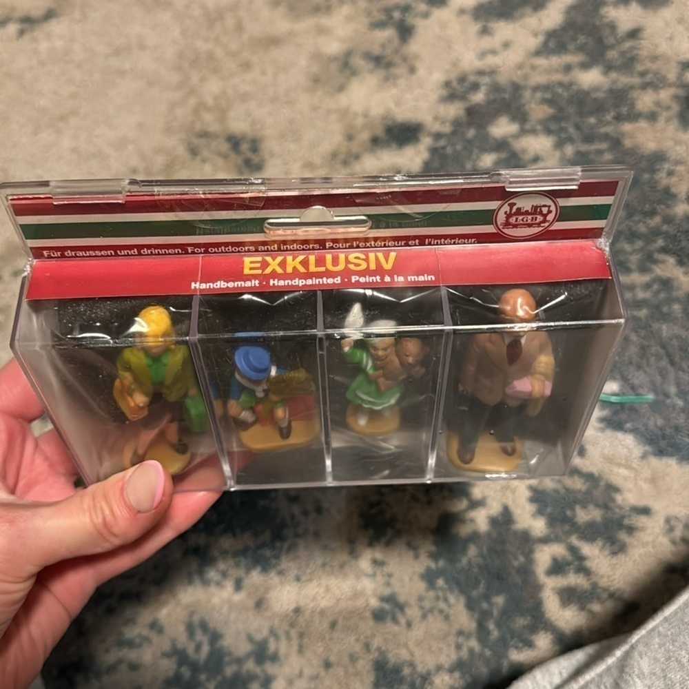 LGB figures new in box - Picture 2 of 5